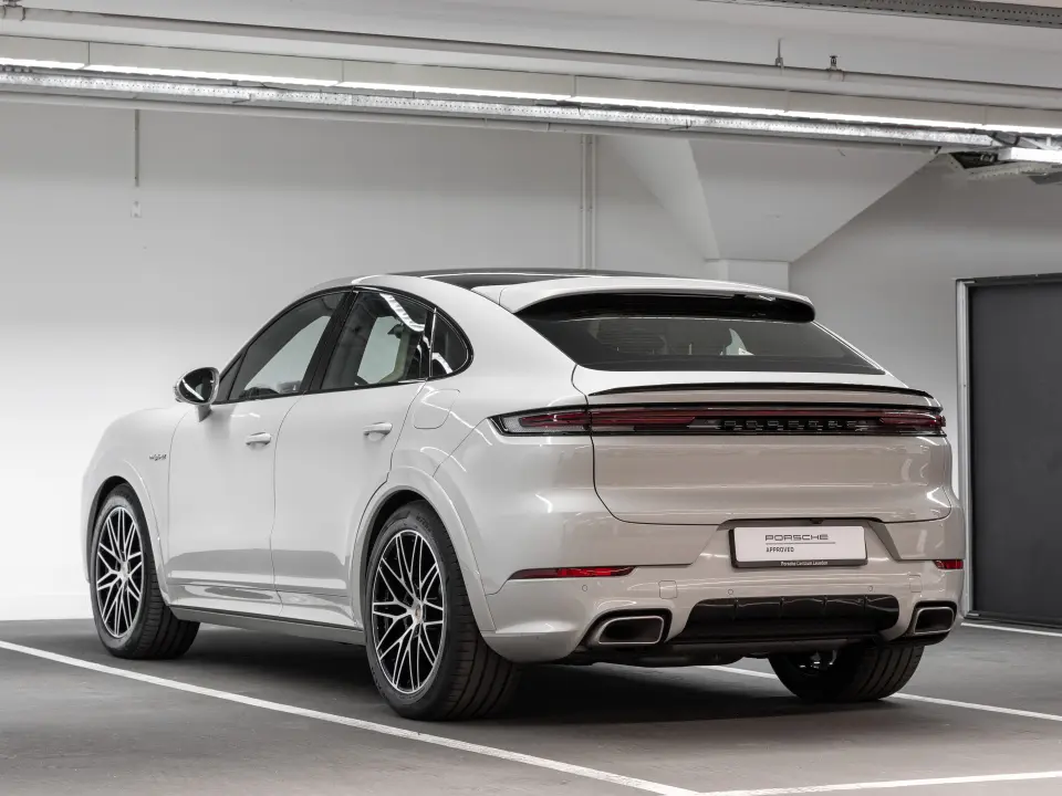Porsche Cayenne E-Hybrid Coupé