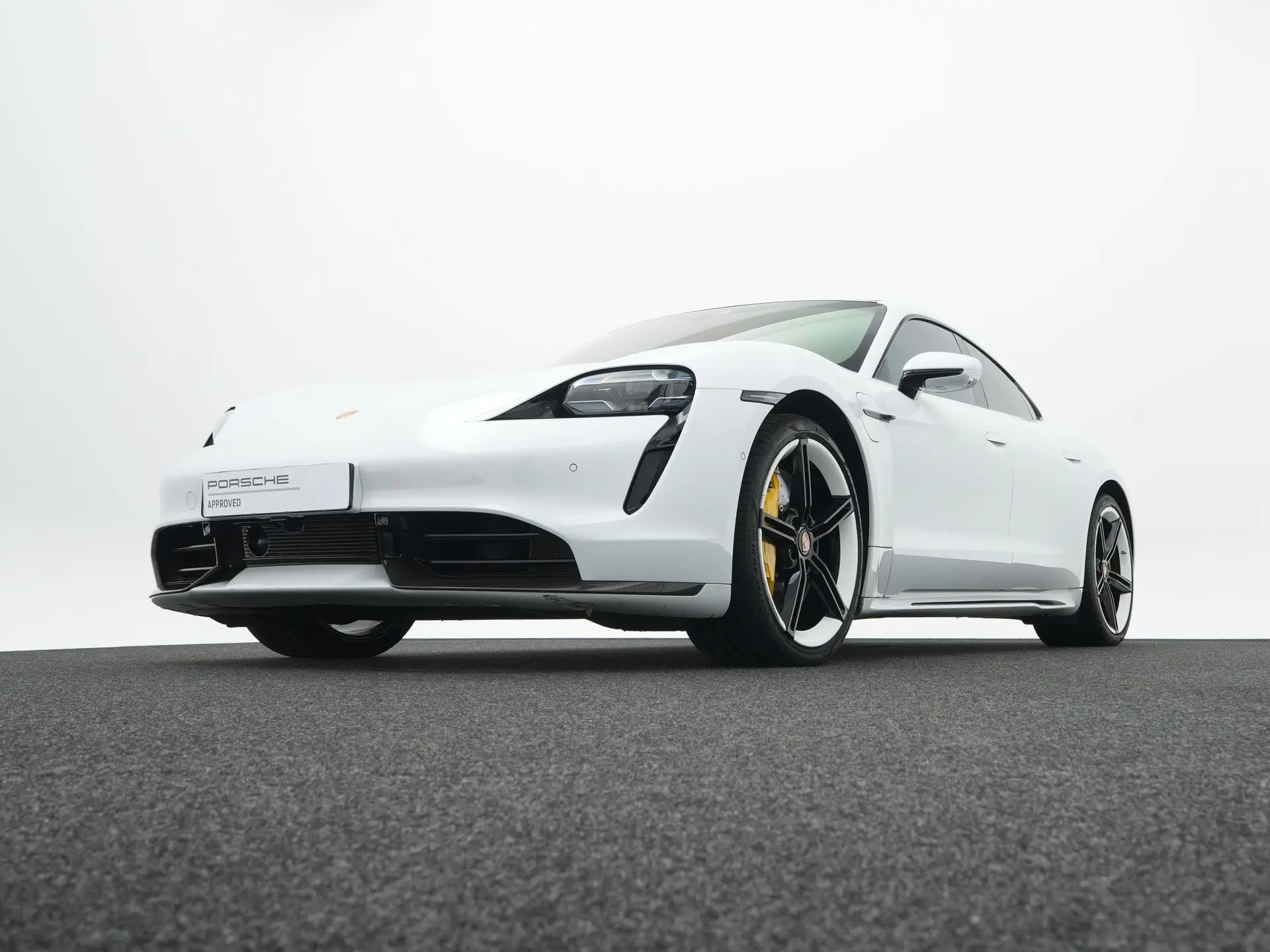 Taycan Turbo S