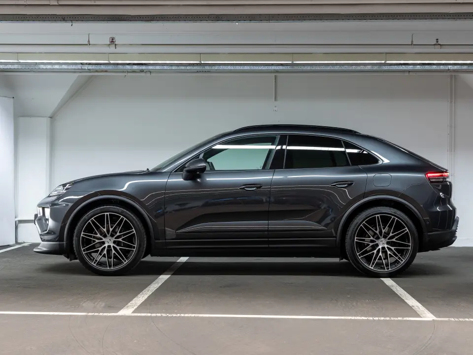 Porsche Macan 4