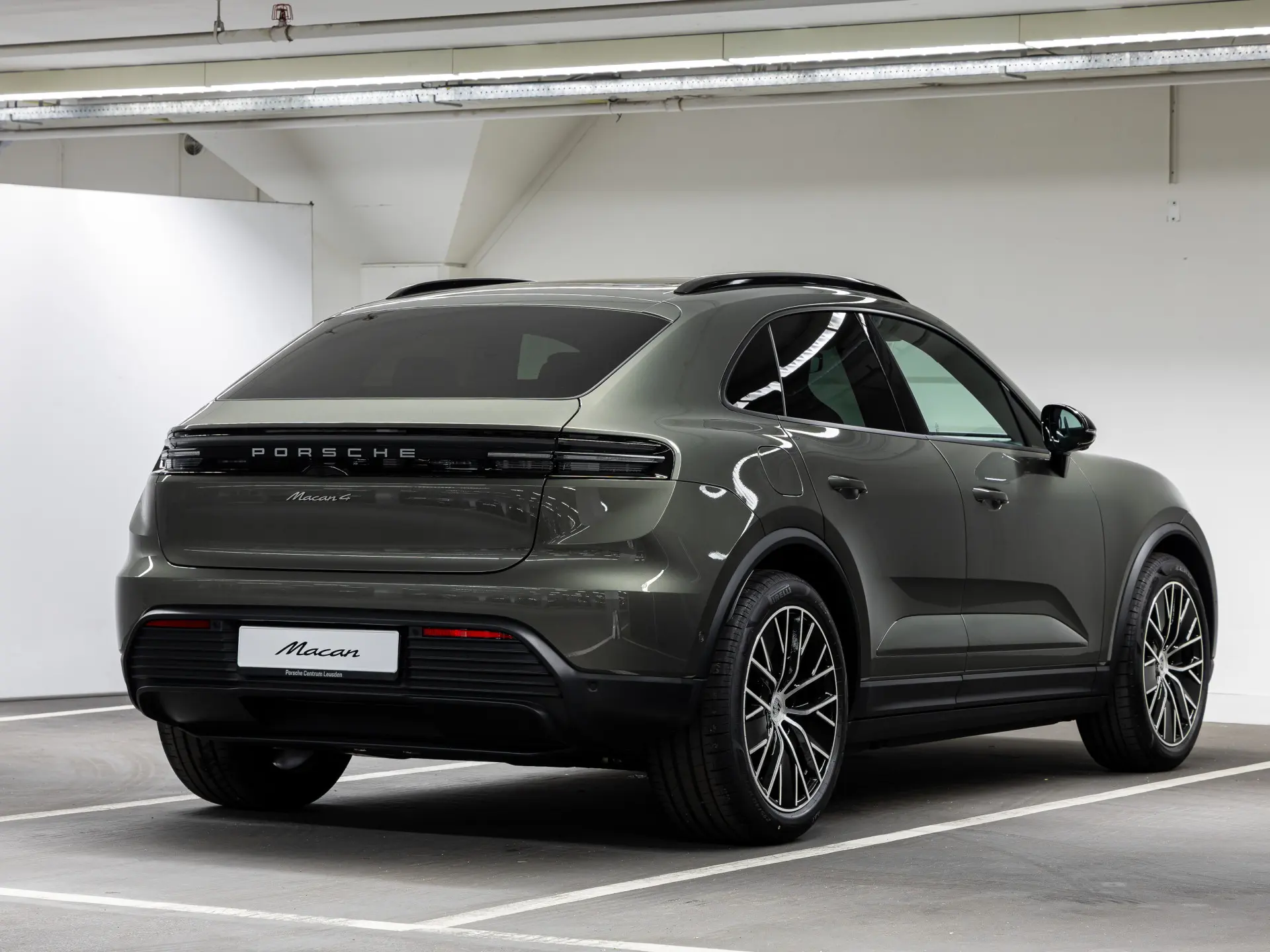 Macan 4