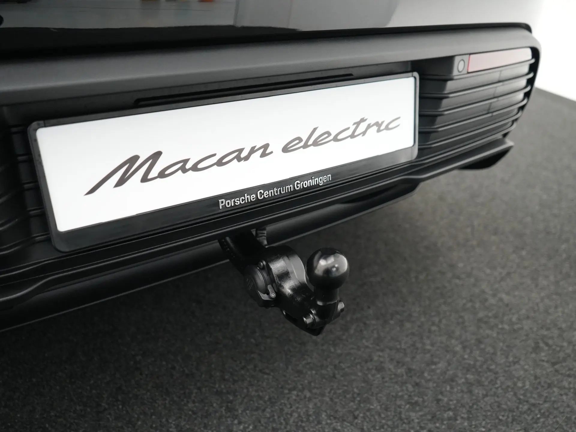 Macan 4