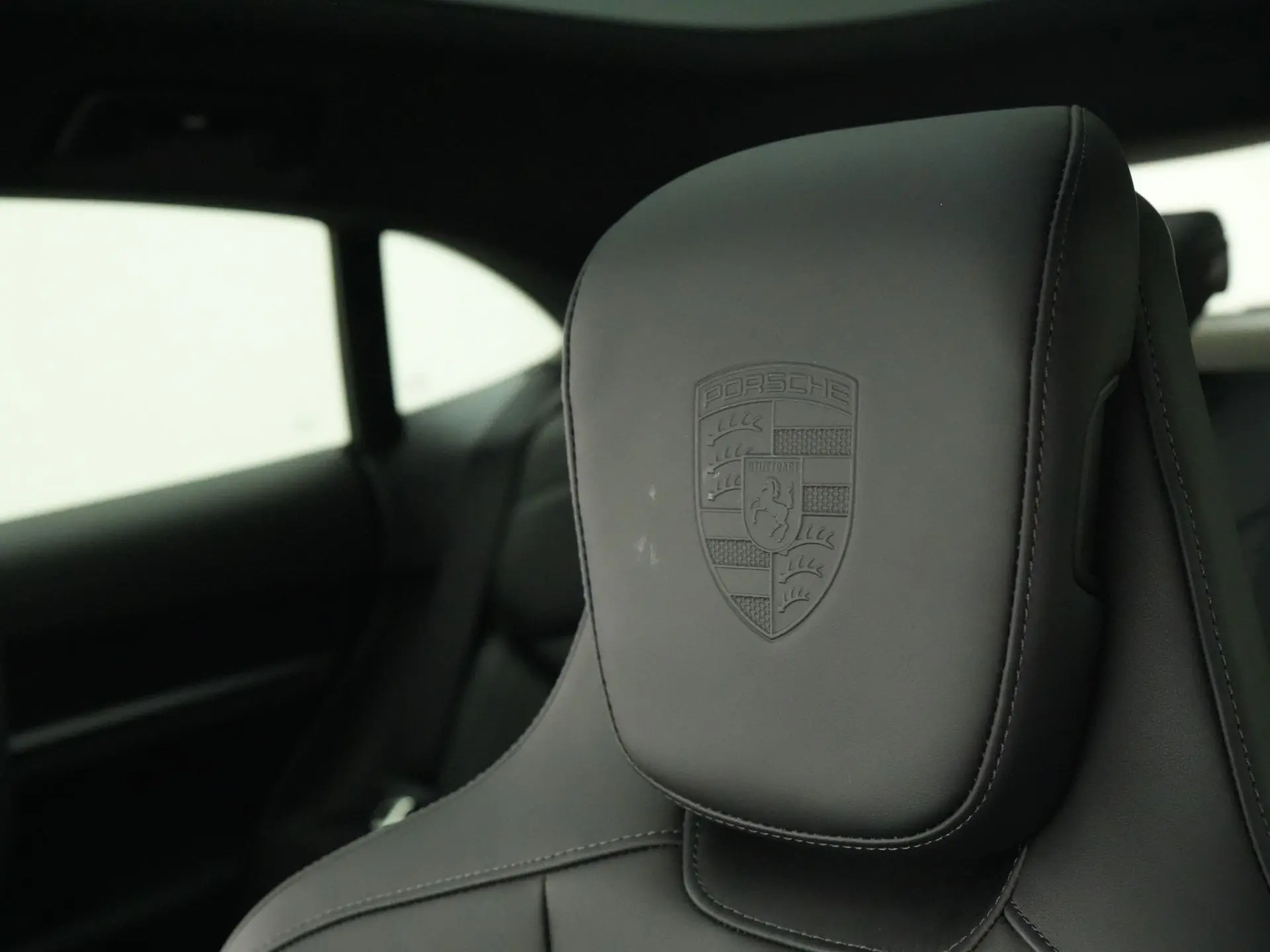 Taycan Sport Tursimo