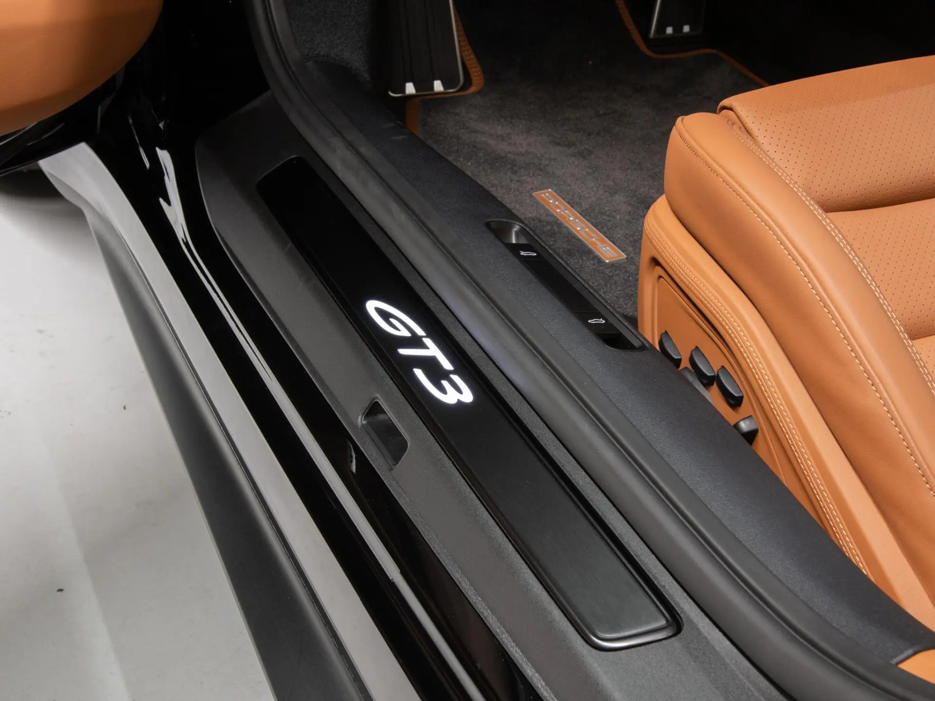 911 GT3 Touring