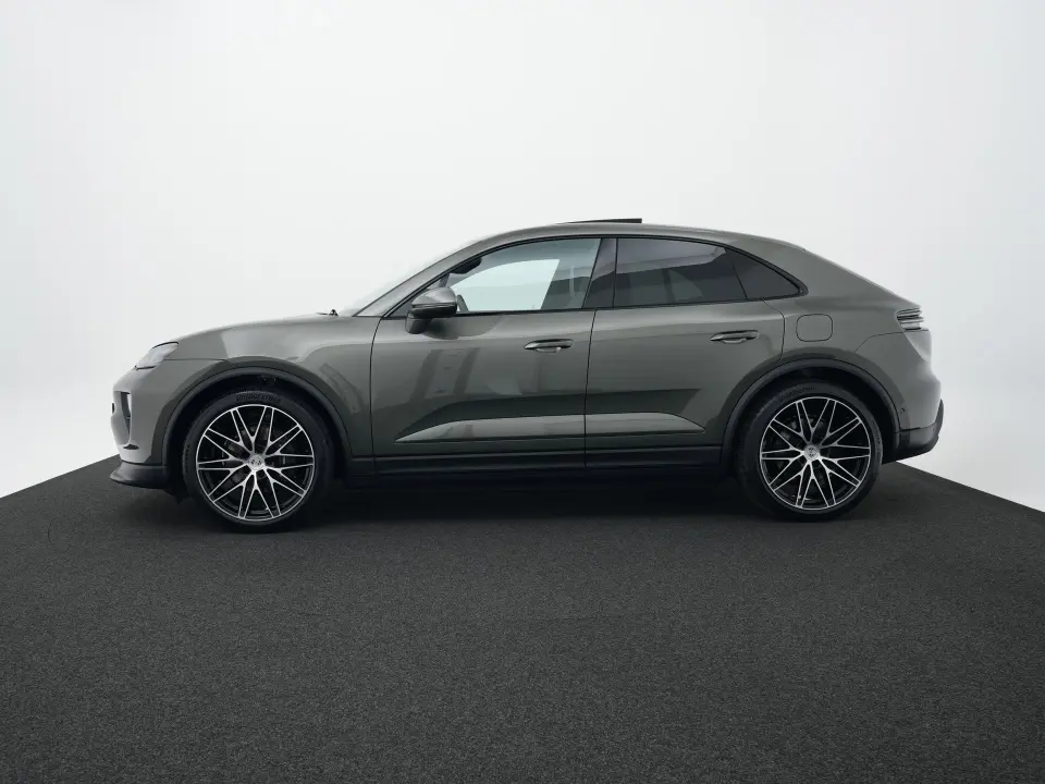 Porsche Macan 4