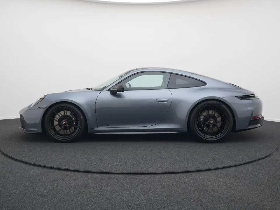 911 Carrera 4 GTS
