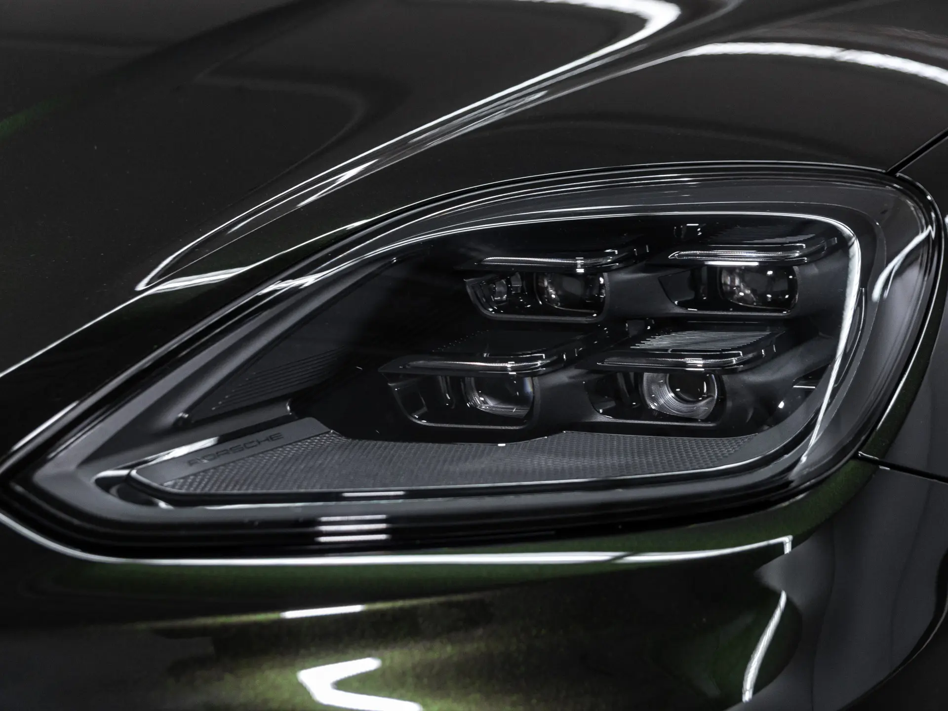 Cayenne Turbo E-Hybrid Coupé met GT Pakket