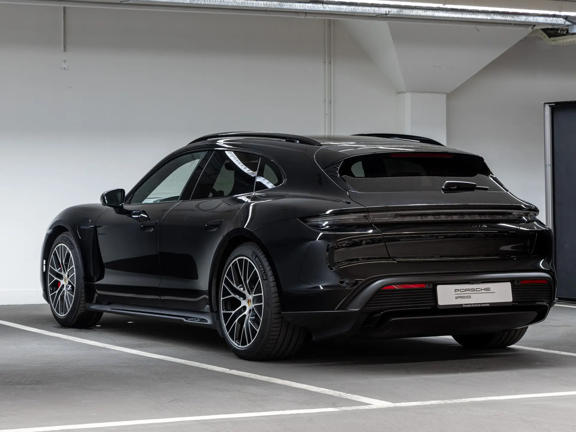 Taycan GTS Sport Turismo