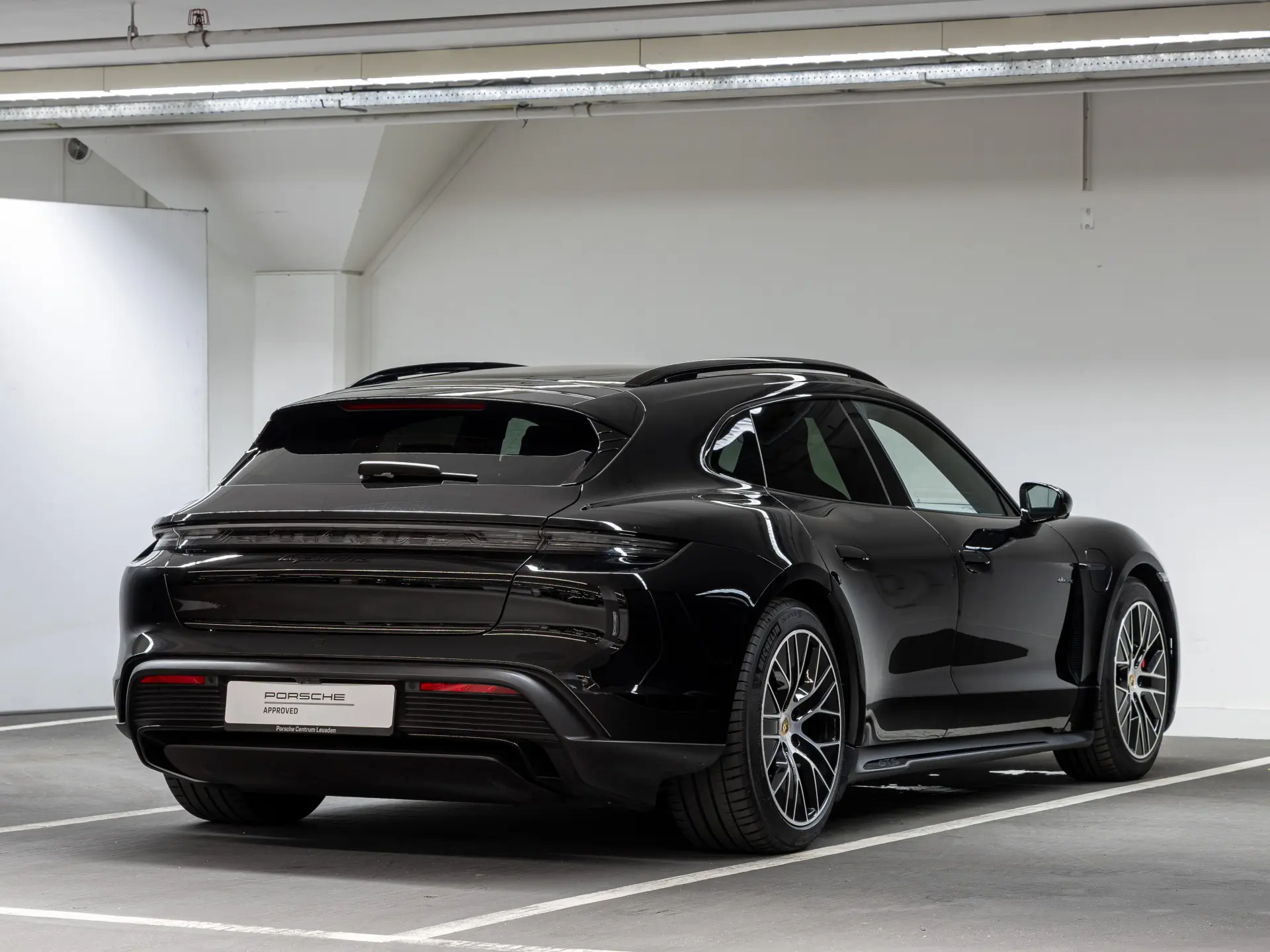 Taycan GTS Sport Turismo