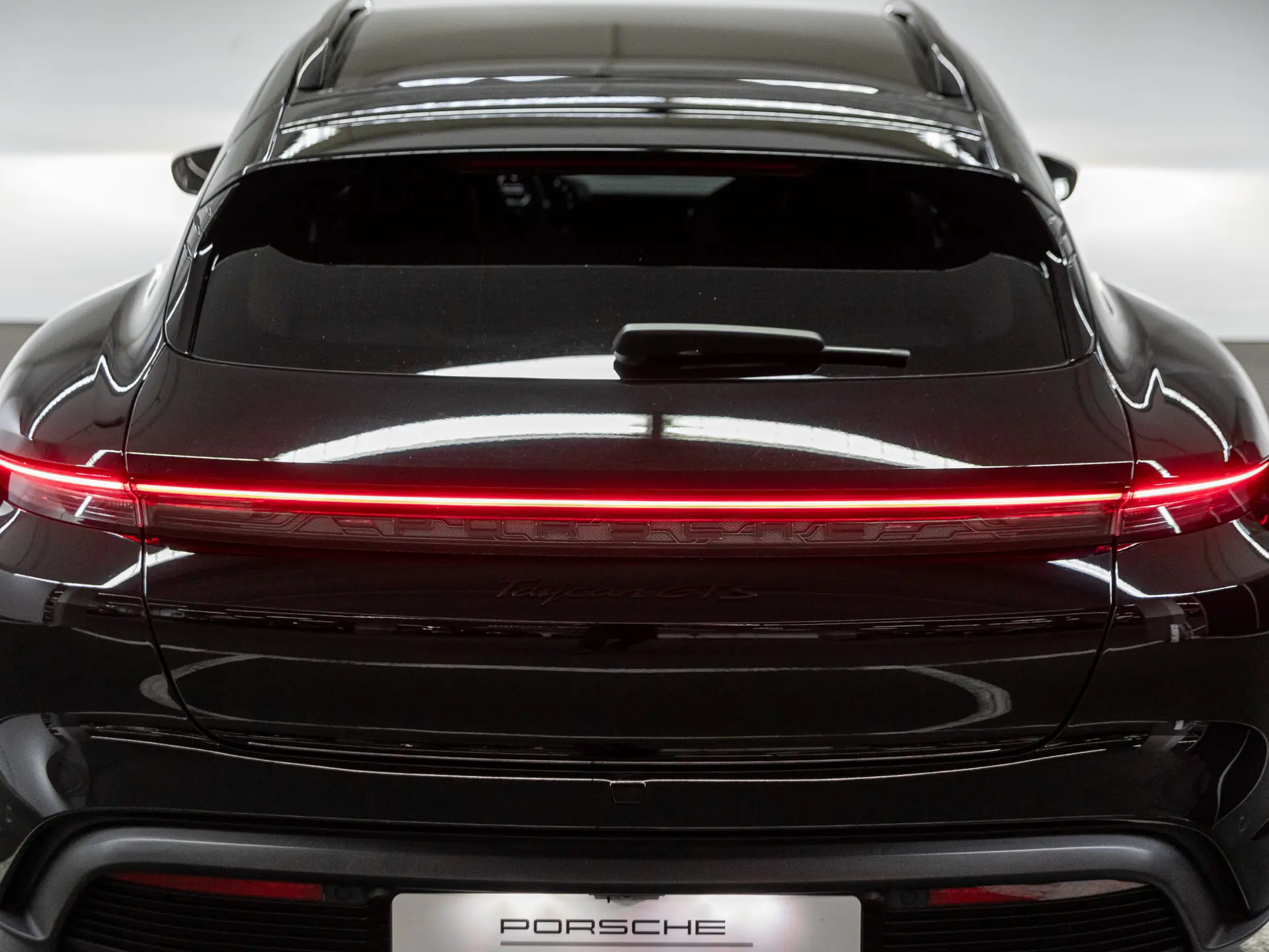 Taycan GTS Sport Turismo