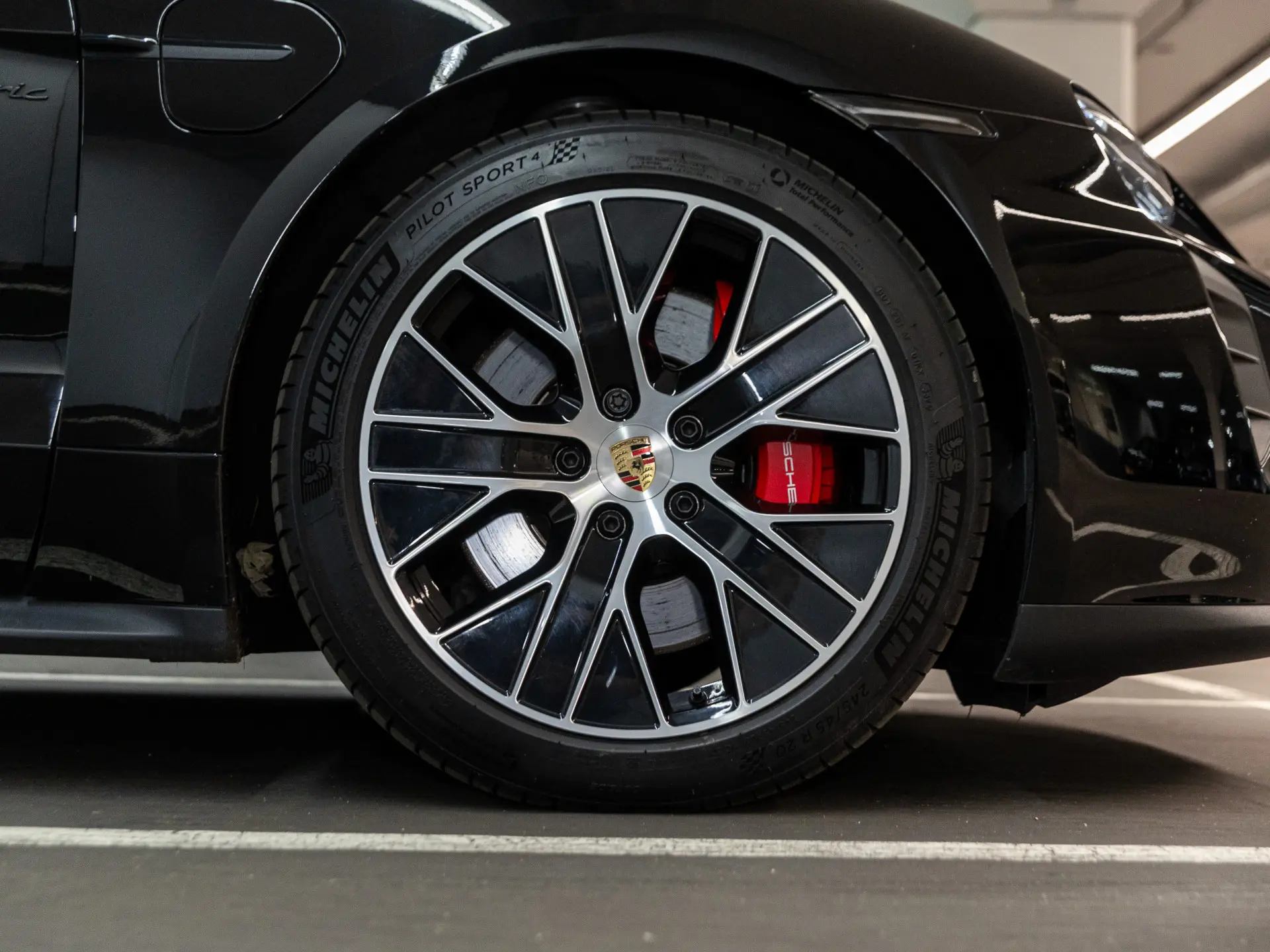 Taycan GTS Sport Turismo