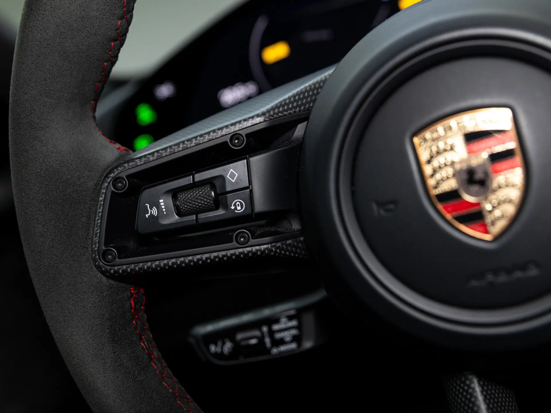 Taycan GTS Sport Turismo