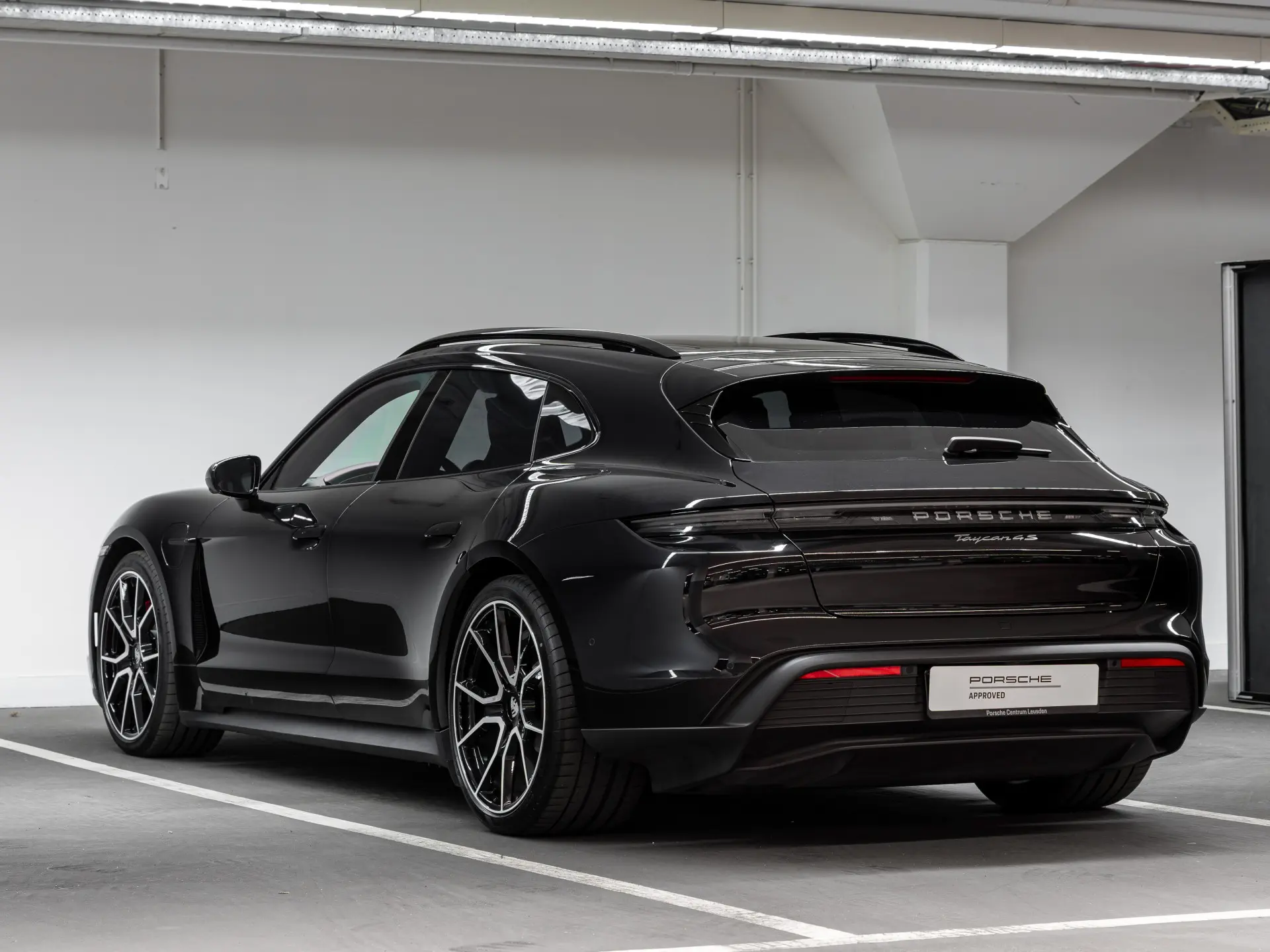 Taycan 4S Sport Turismo