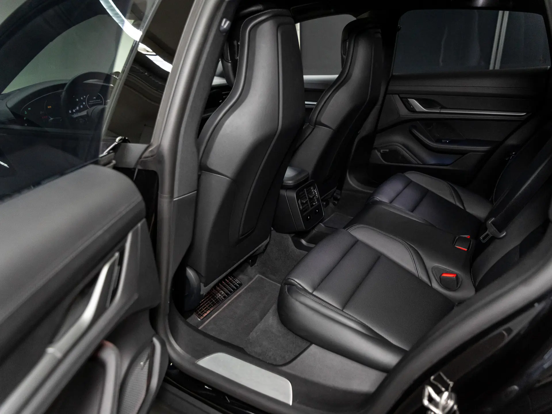 Taycan 4S Sport Turismo