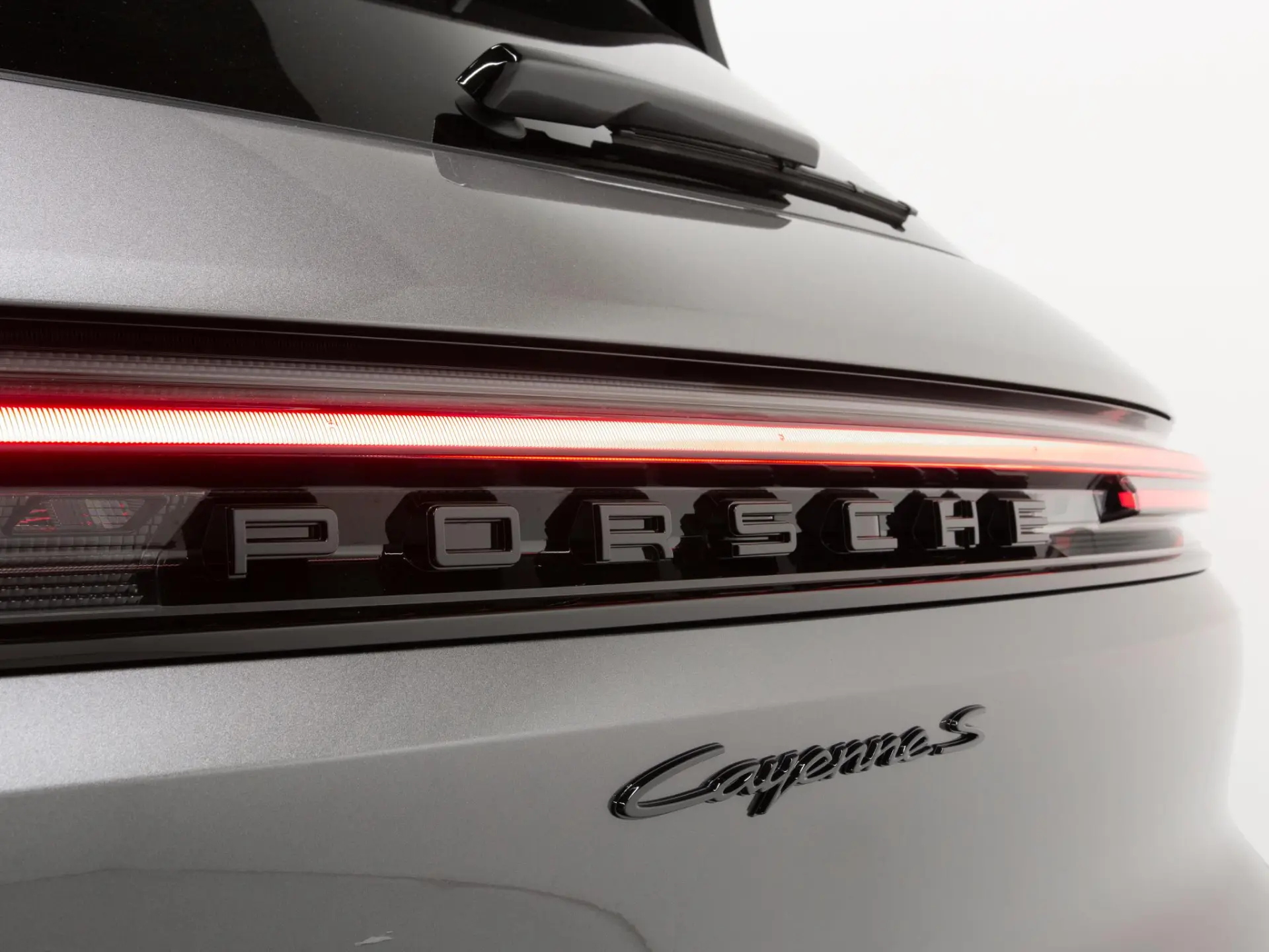 Cayenne S E-Hybrid Black Edition