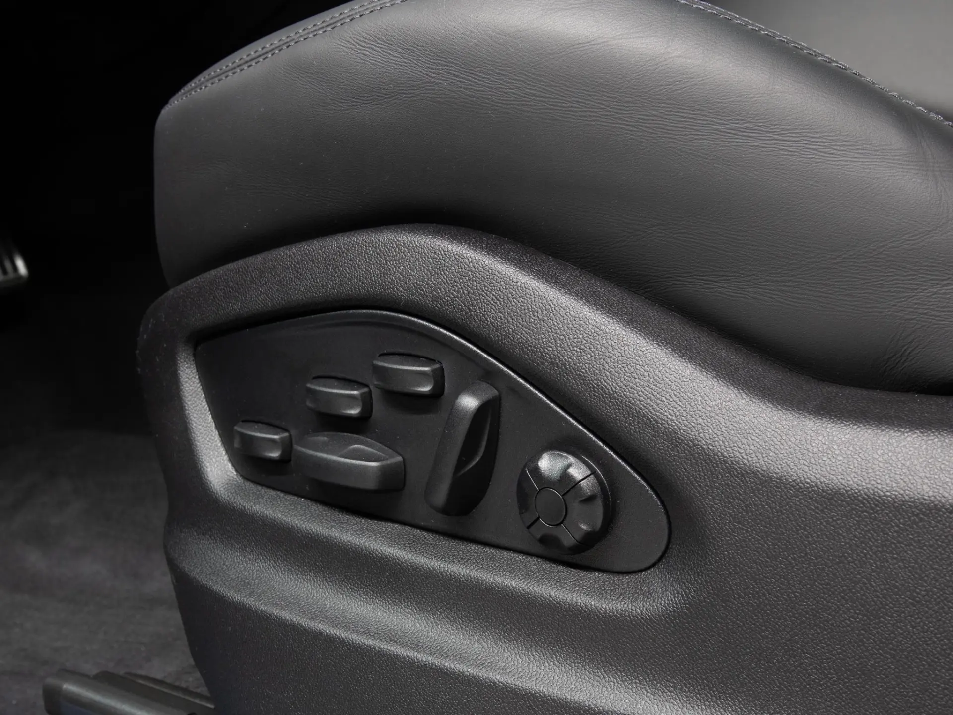 Cayenne S E-Hybrid Black Edition