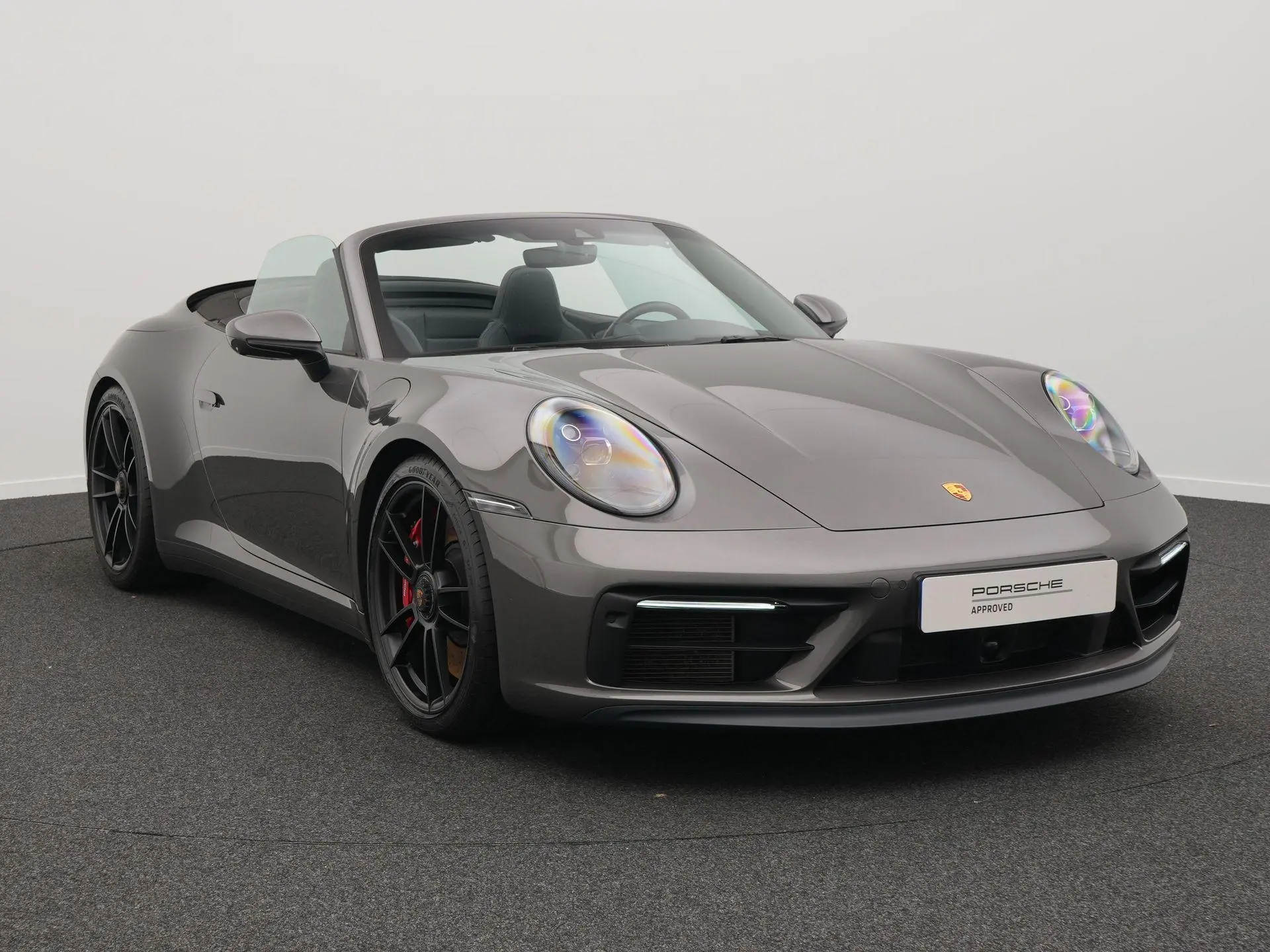 911 Carrera 4 GTS Cabriolet