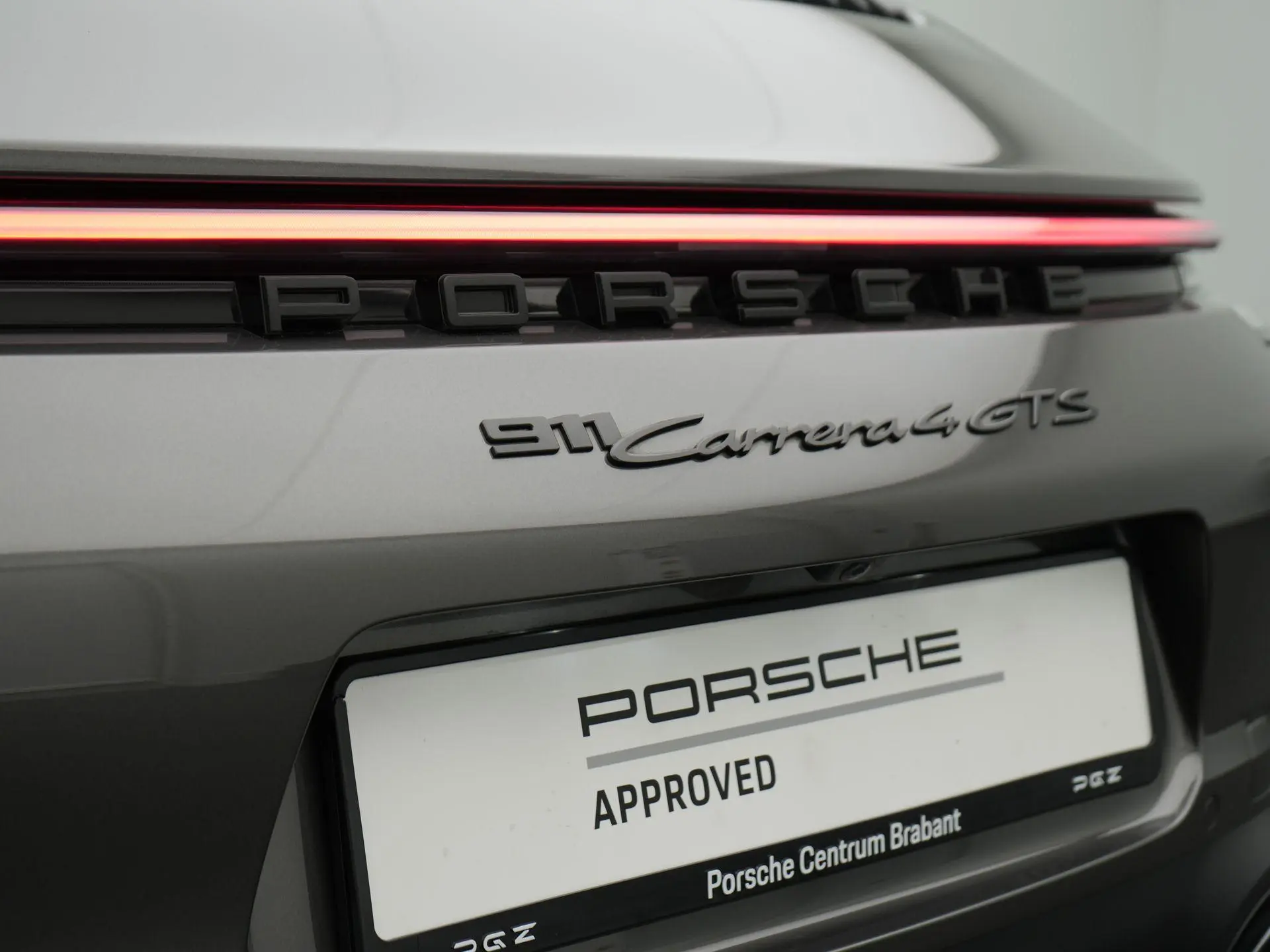 911 Carrera 4 GTS Cabriolet