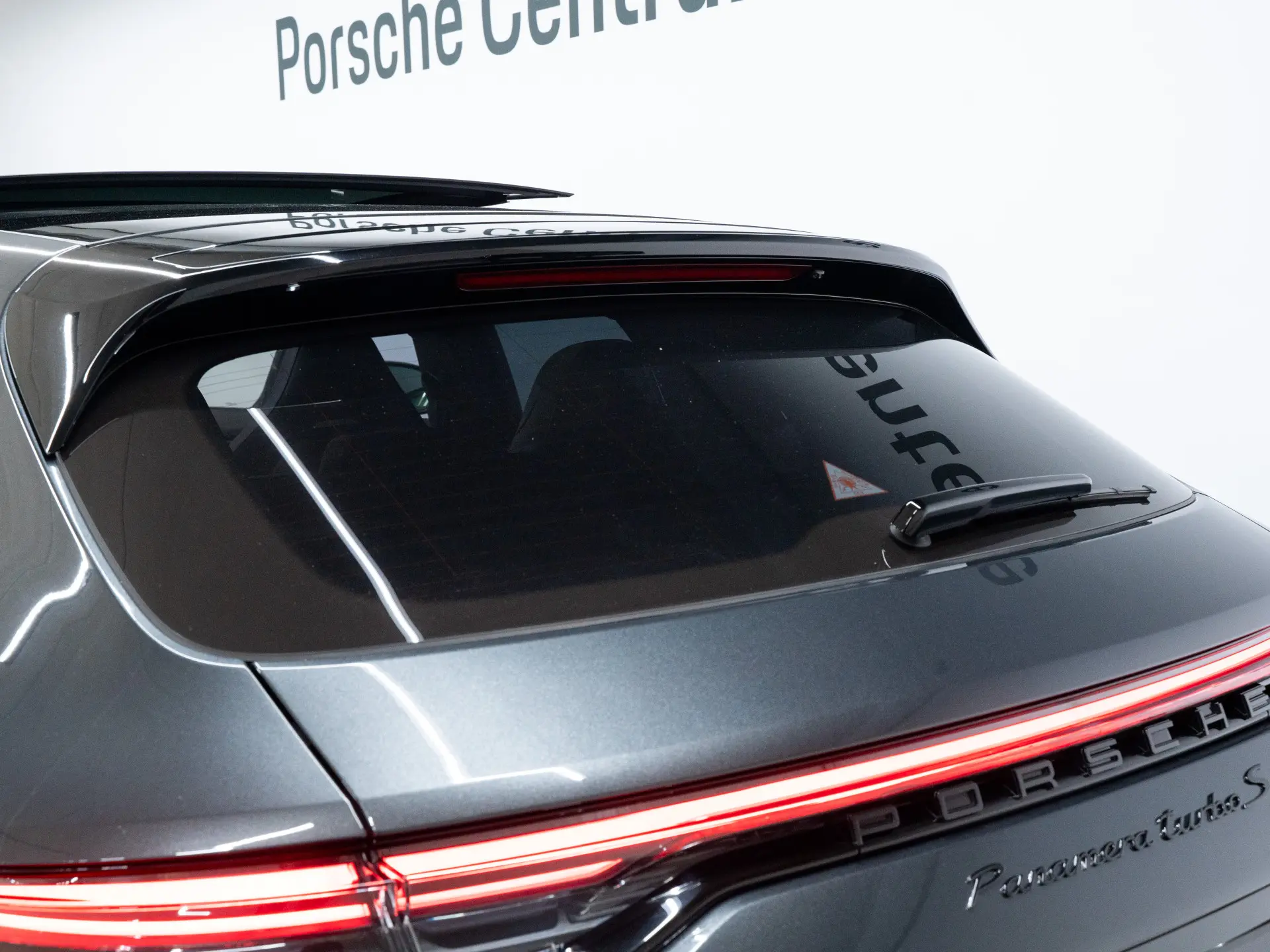 Panamera Turbo S E-Hybrid Sport Turismo