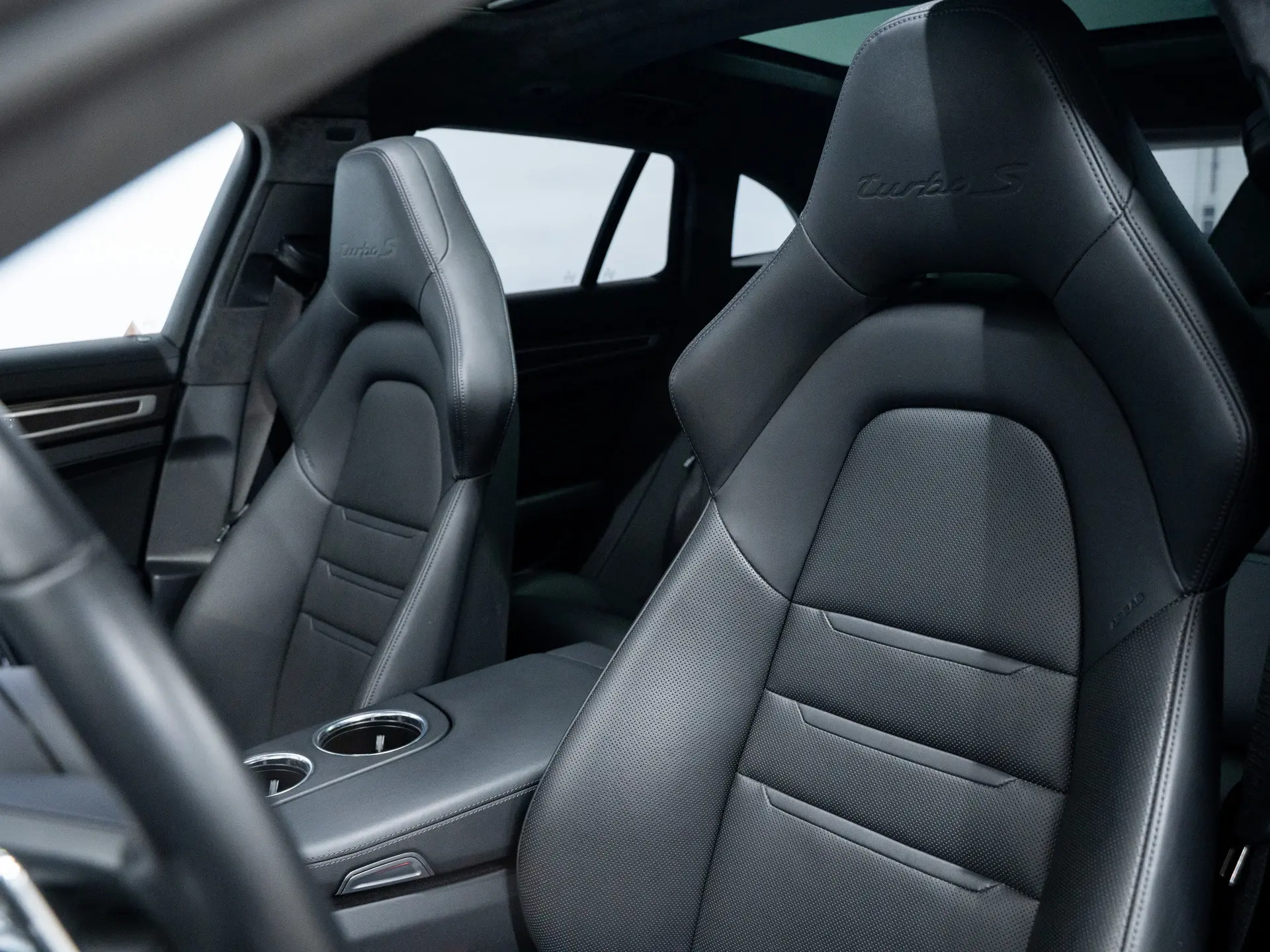 Panamera Turbo S E-Hybrid Sport Turismo