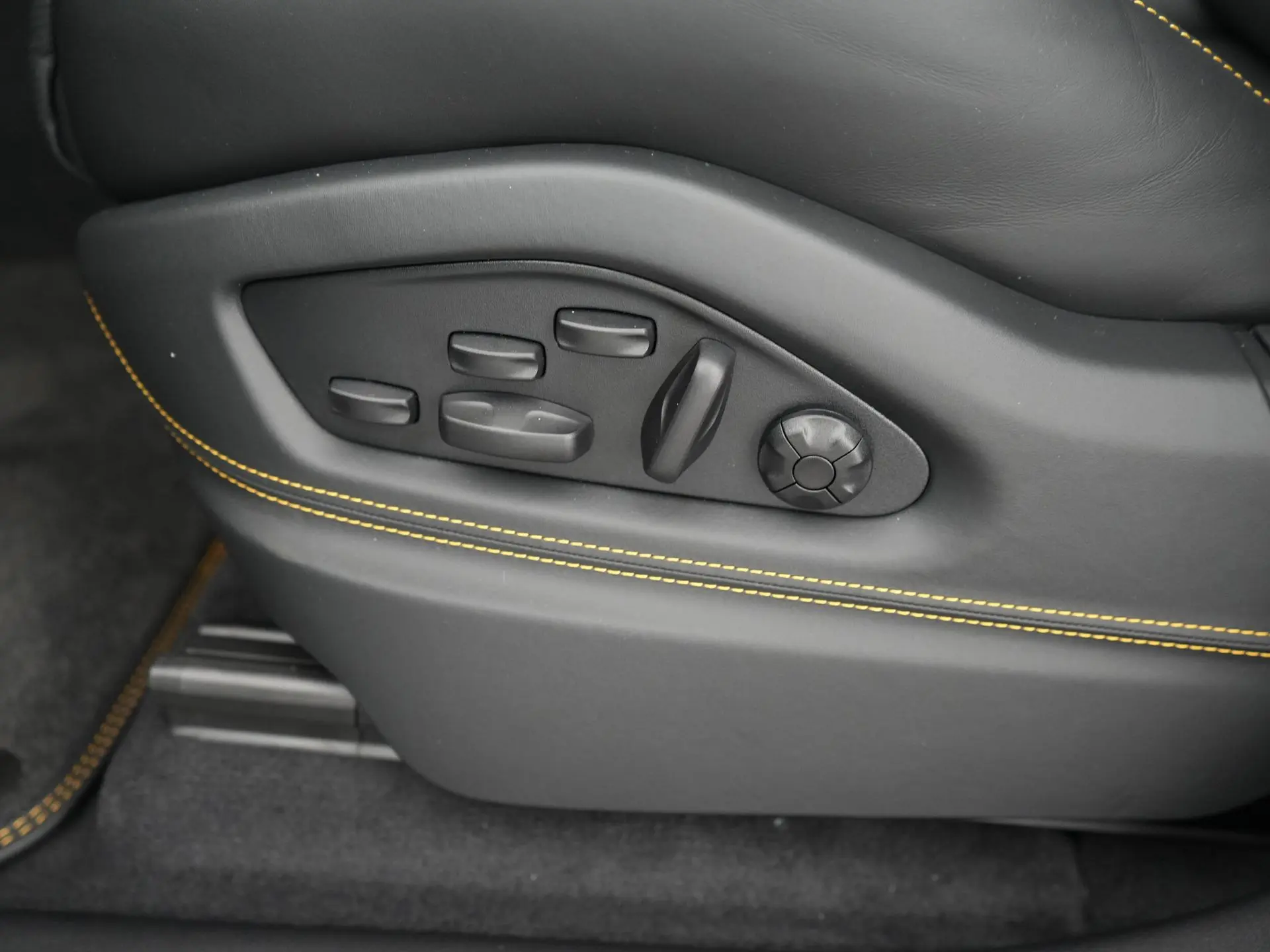 Cayenne Turbo E-Hybrid