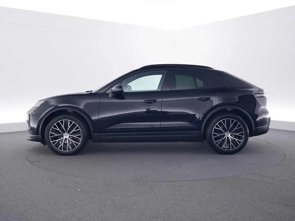 Macan 4