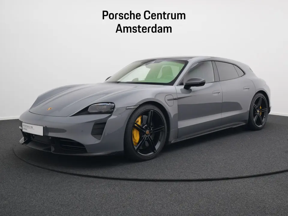 Porsche Taycan Turbo S Sport Turismo