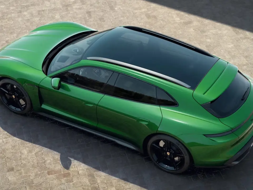 Taycan Turbo S Sport Turismo