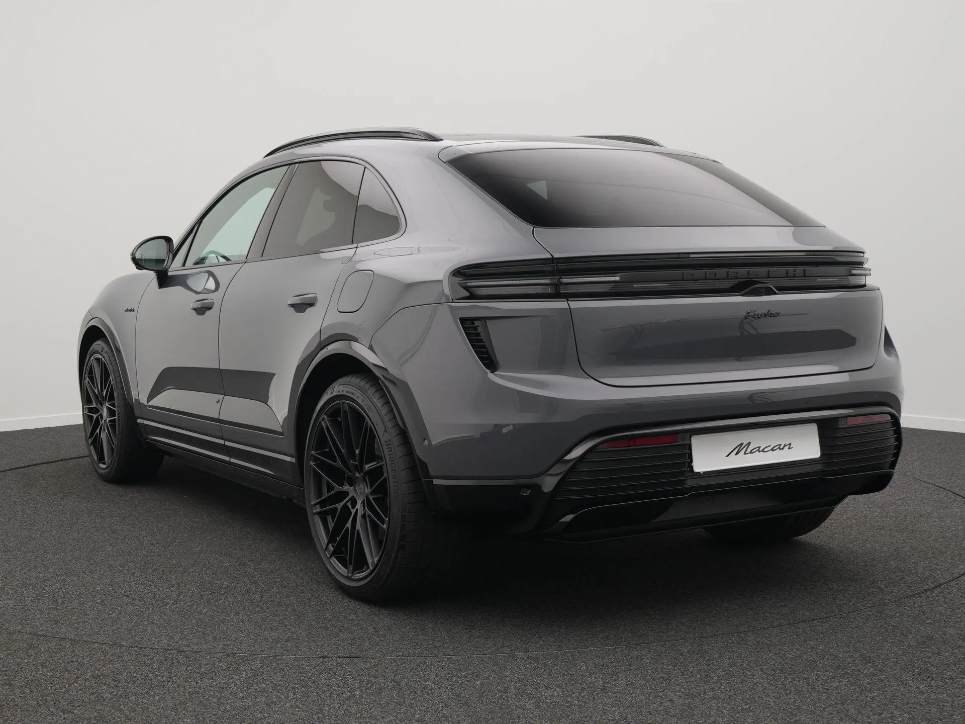 Macan Turbo