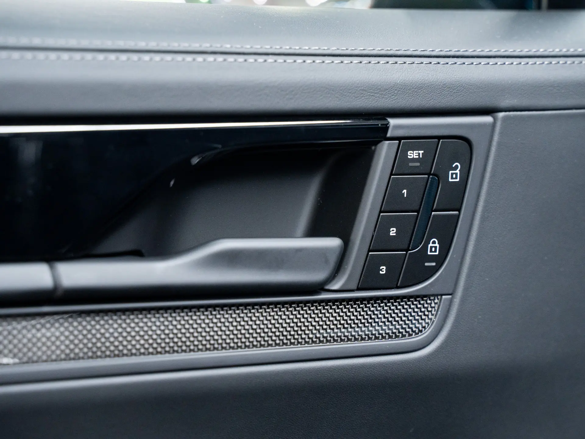 Cayenne Turbo E-Hybrid Coupé met GT Pakket