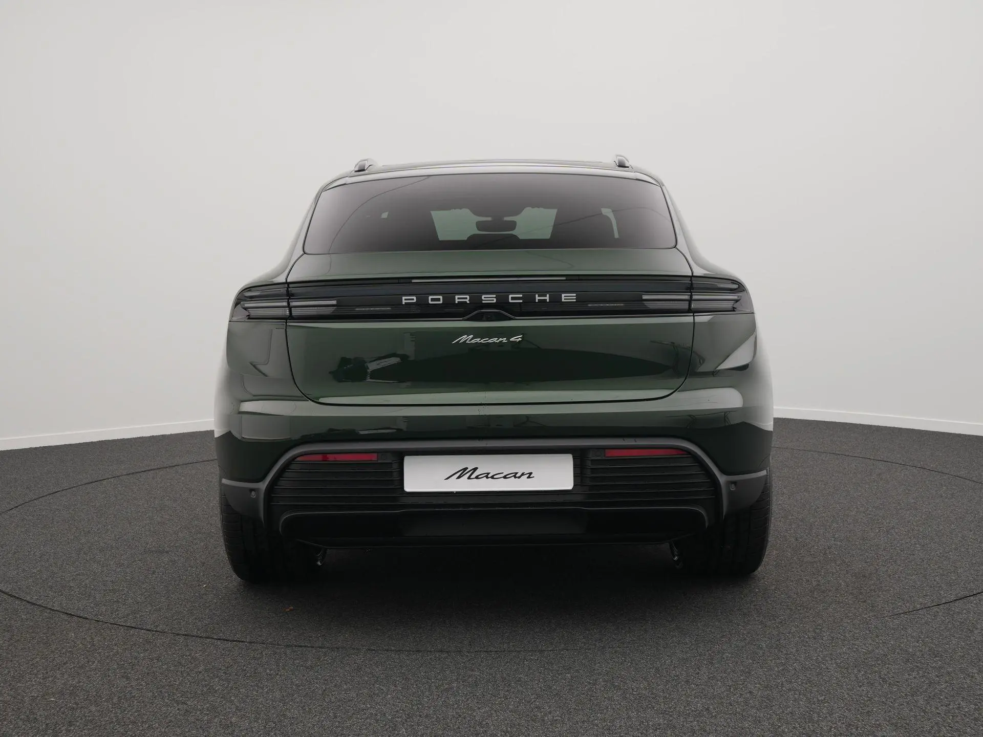 Macan 4