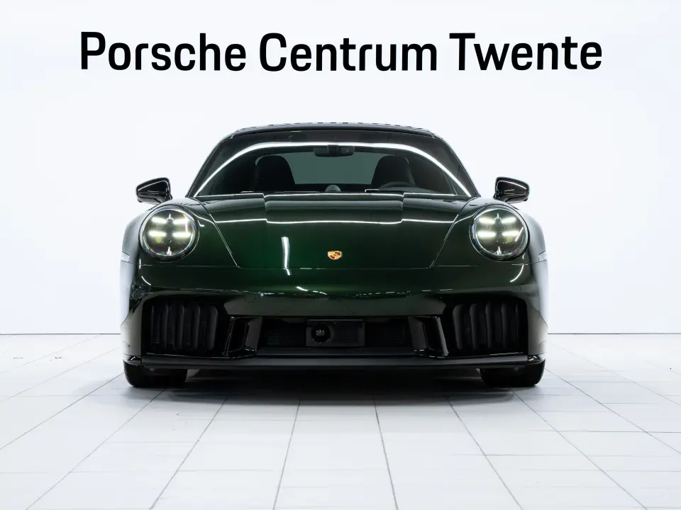 Porsche 911 Carrera GTS