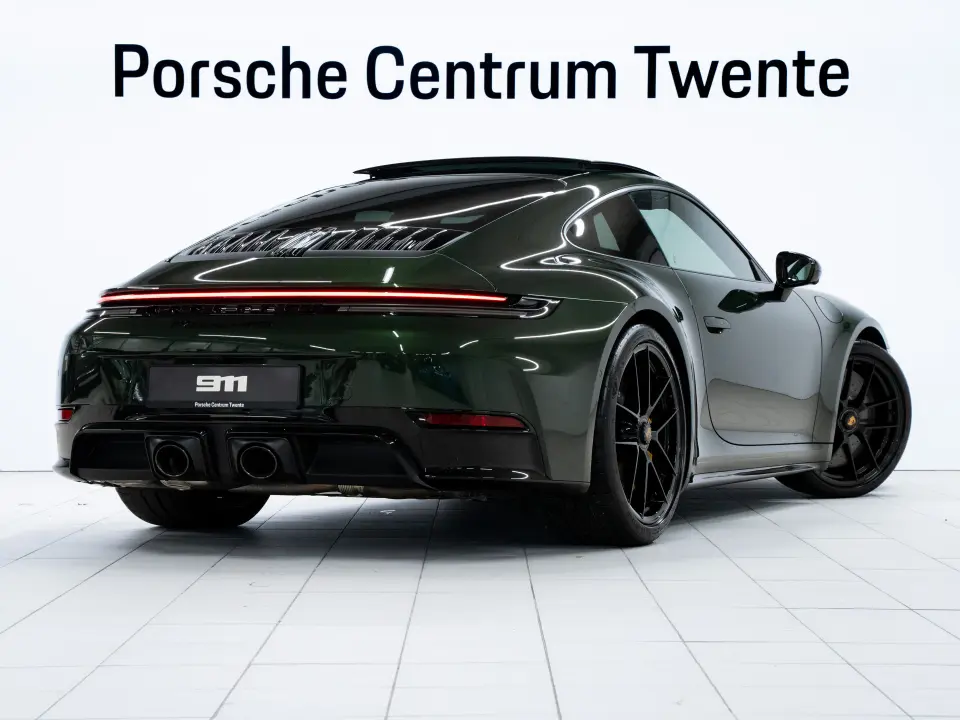 Porsche 911 Carrera GTS