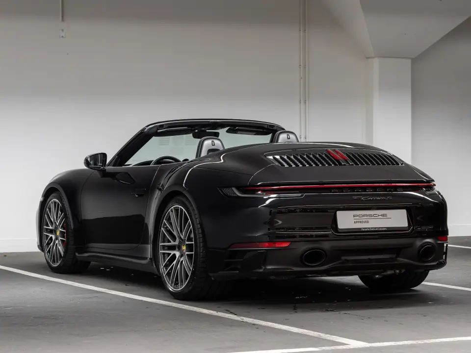 Porsche 911 Carrera S Cabriolet