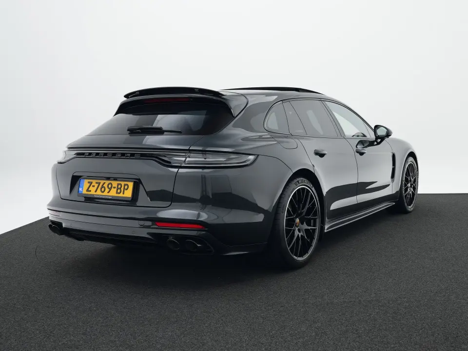 Panamera 4 E-Hybrid Sport Turismo Platinum Edition