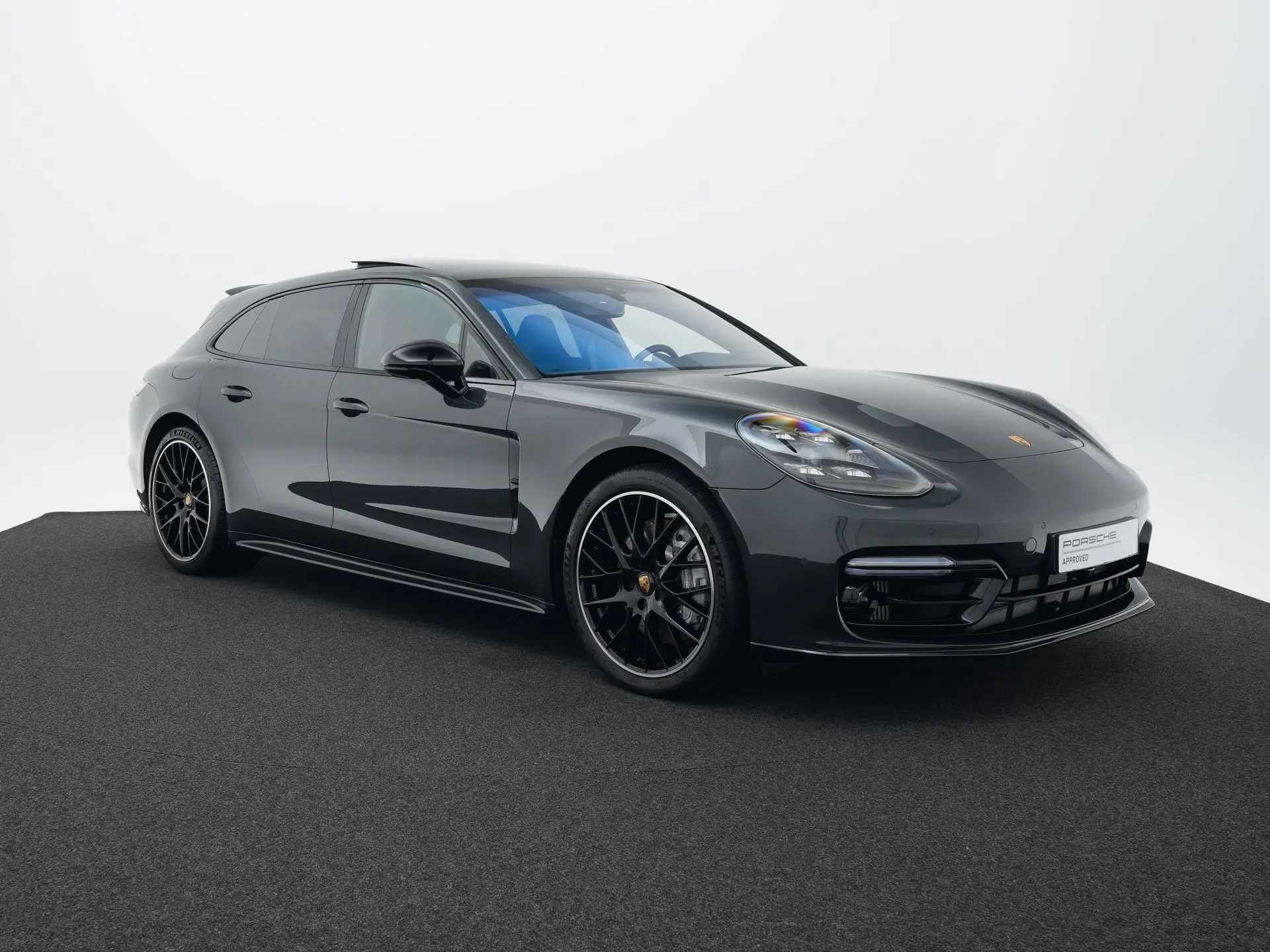 Panamera 4 E-Hybrid Sport Turismo Platinum Edition