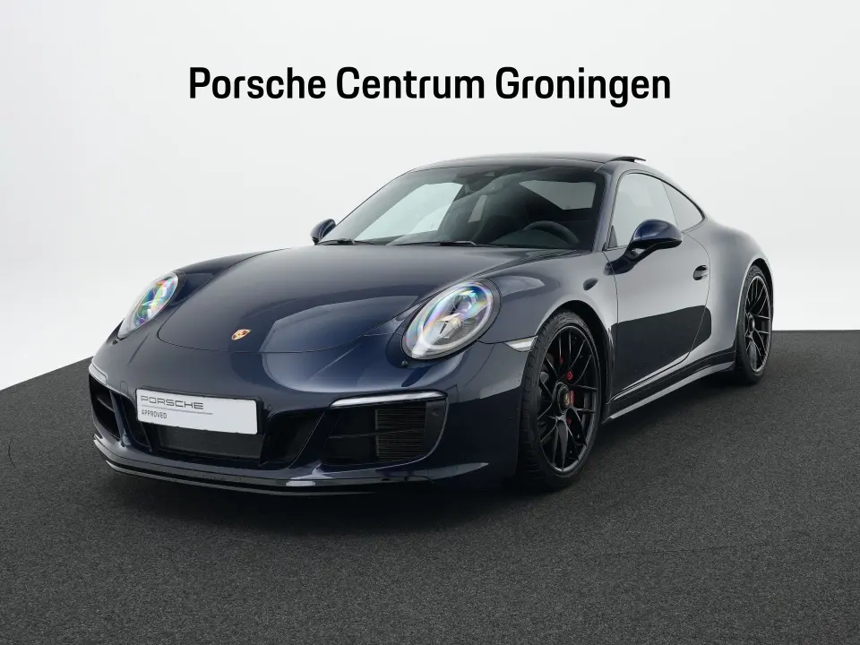 Porsche 911 Carrera 4 GTS
