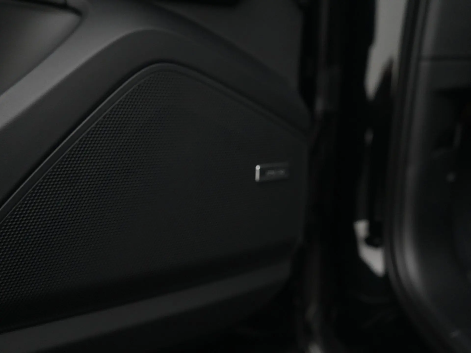 Cayenne E-Hybrid Black Edition