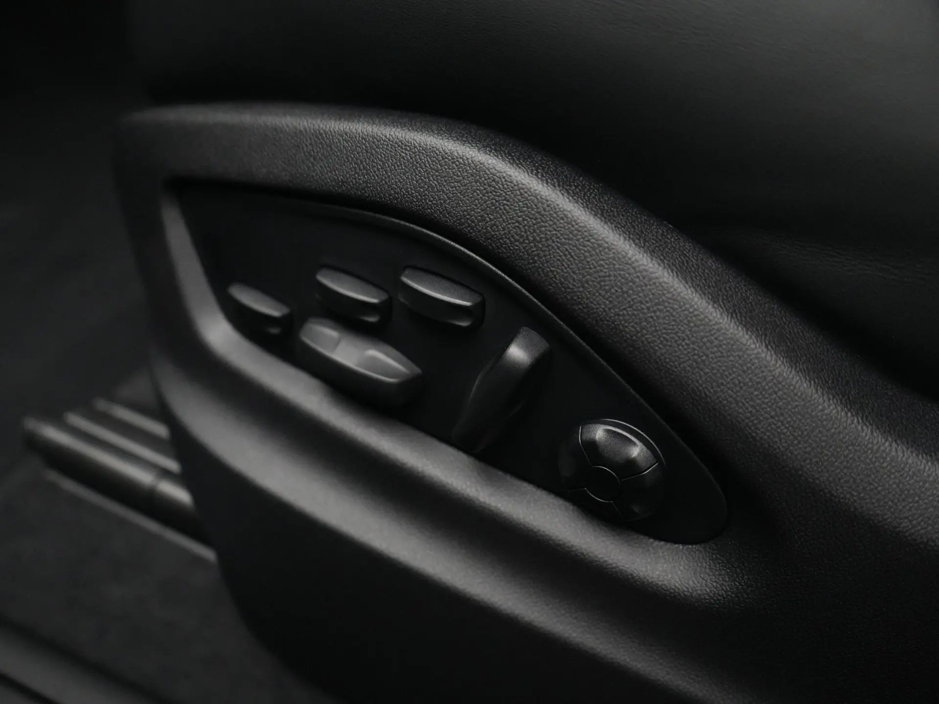 Cayenne E-Hybrid Black Edition Coupé