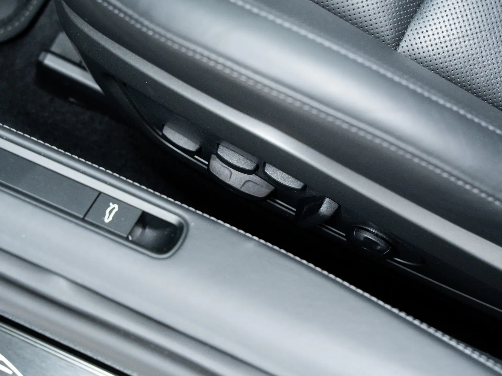 911 Targa 4 GTS Edition 50 Years Porsche Design