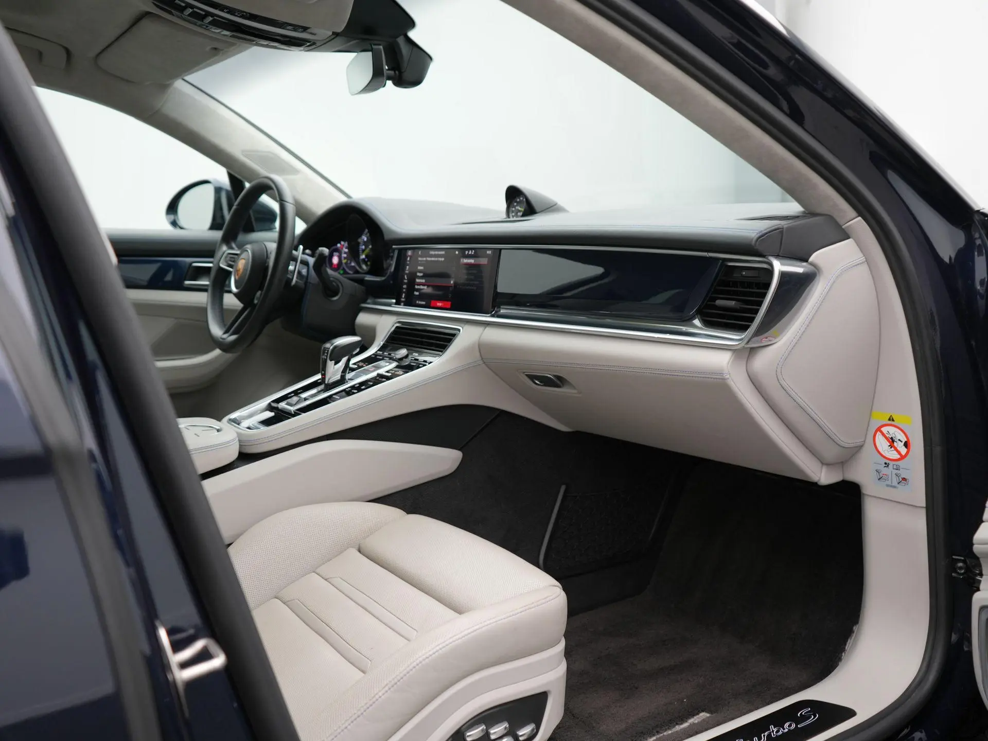 Panamera Turbo S E-Hybrid Sport Turismo