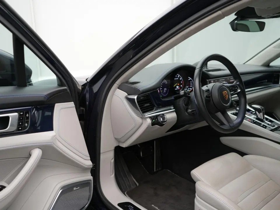 Panamera Turbo S E-Hybrid Sport Turismo