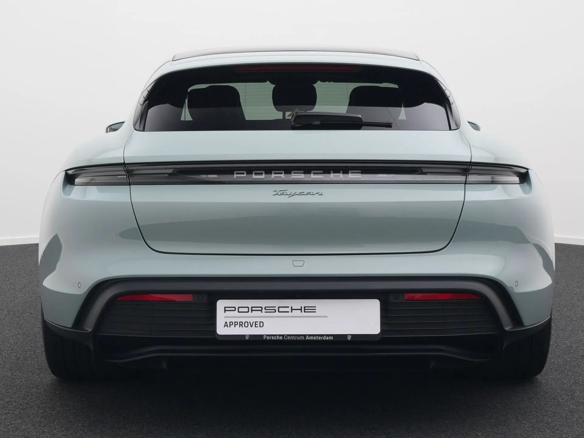 Taycan Sport Tursimo