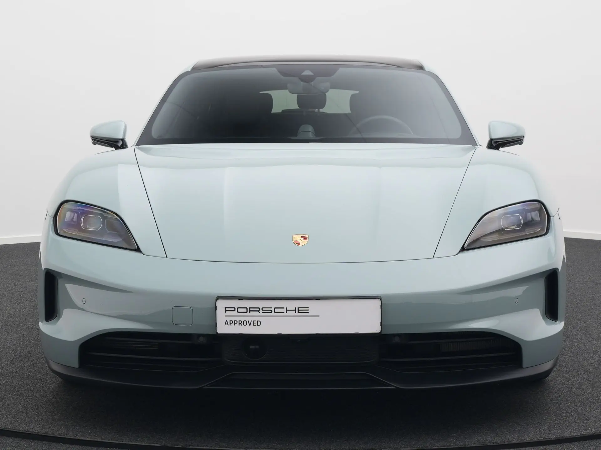 Taycan Sport Tursimo