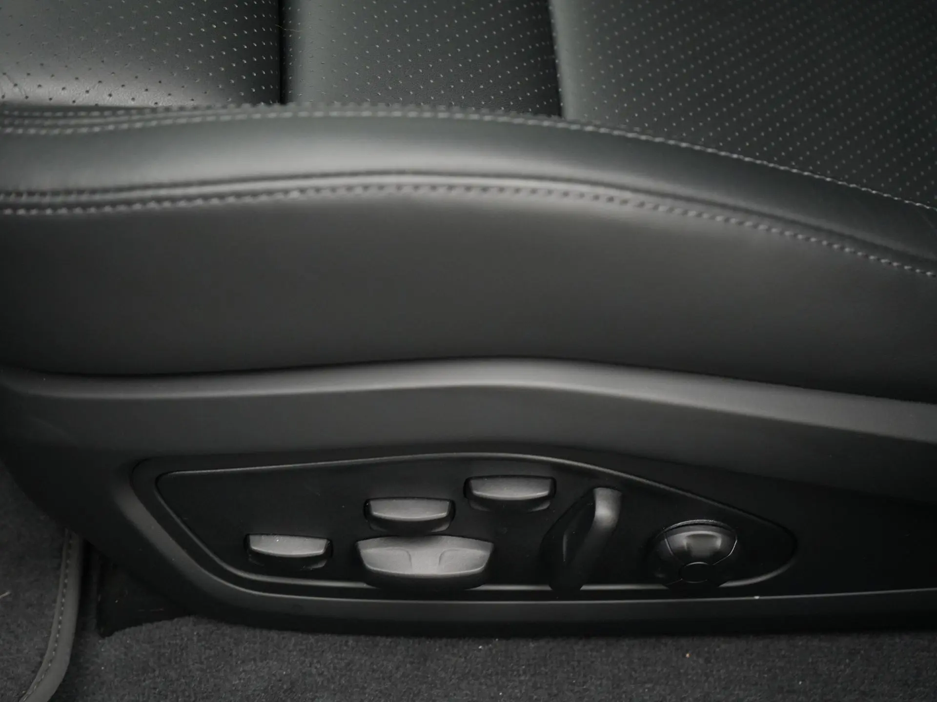 Taycan Sport Tursimo