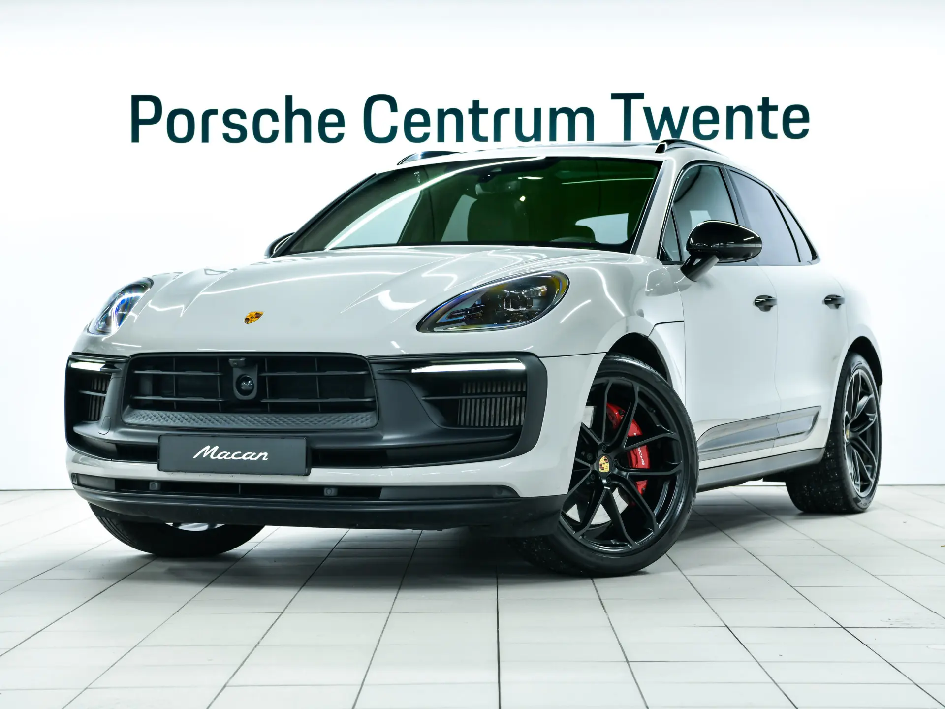 Macan GTS