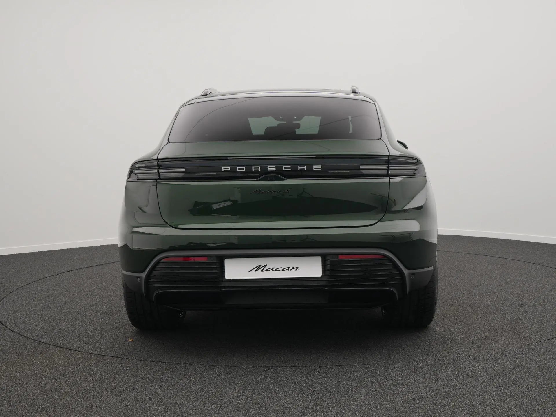 Macan 4
