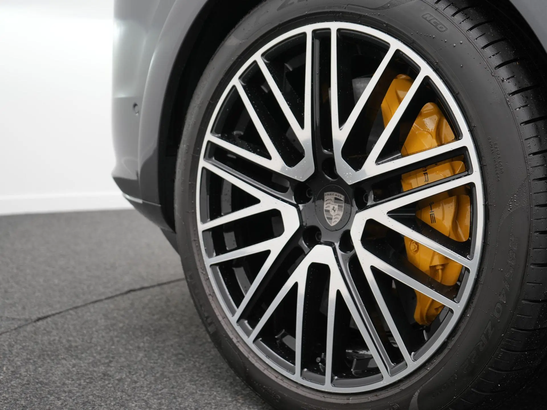 Cayenne Turbo E-Hybrid