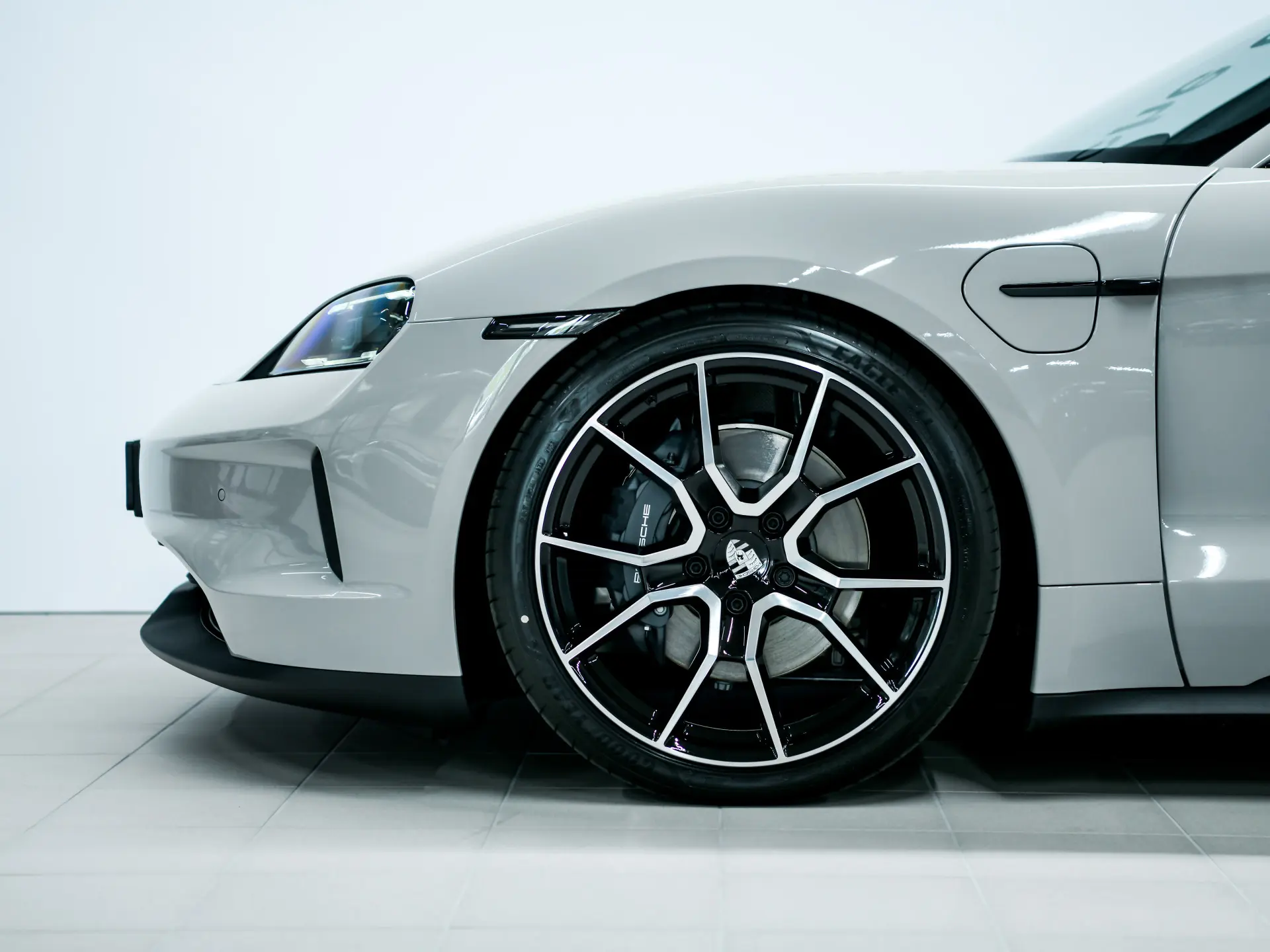 Taycan Performance Battery Plus