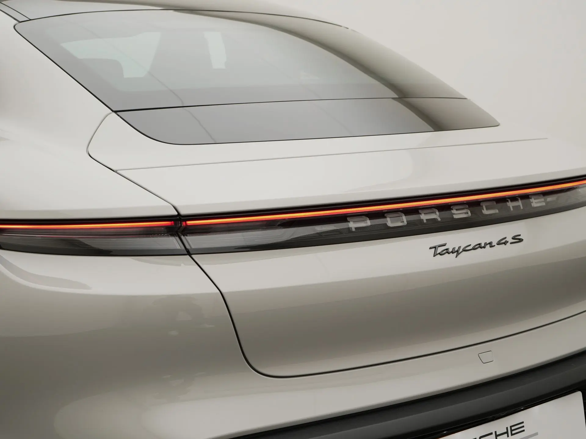Taycan 4S