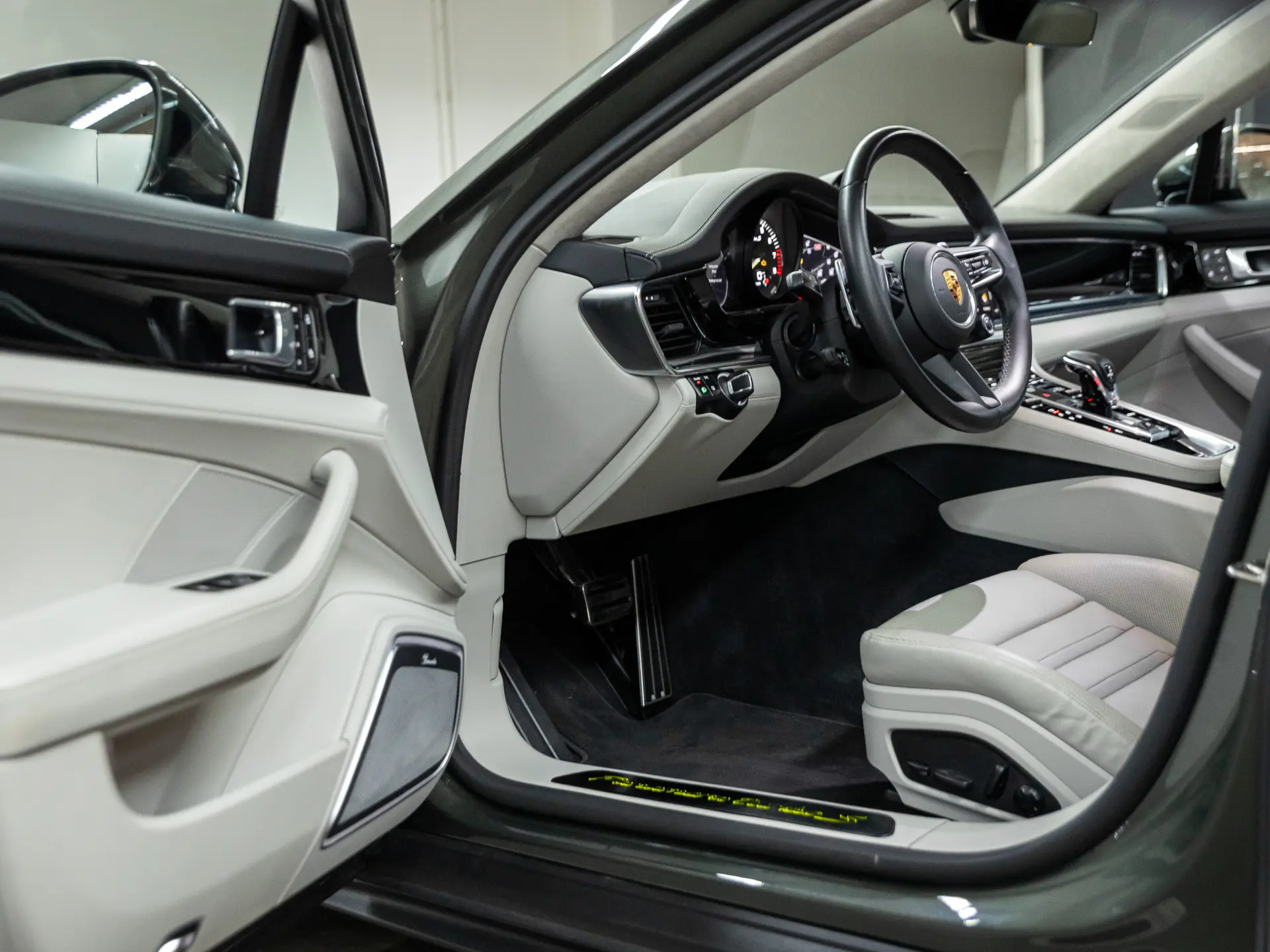 Panamera Turbo S E-Hybrid Sport Turismo